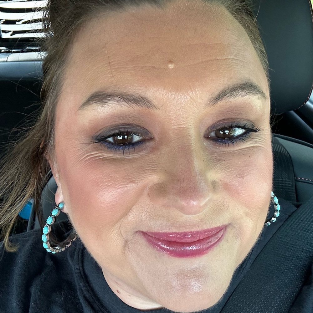 Meet your Posher, Jennie